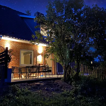 Ahoi Marie דירה *